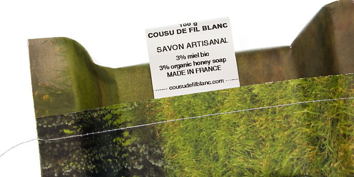 cousu de fil blanc
