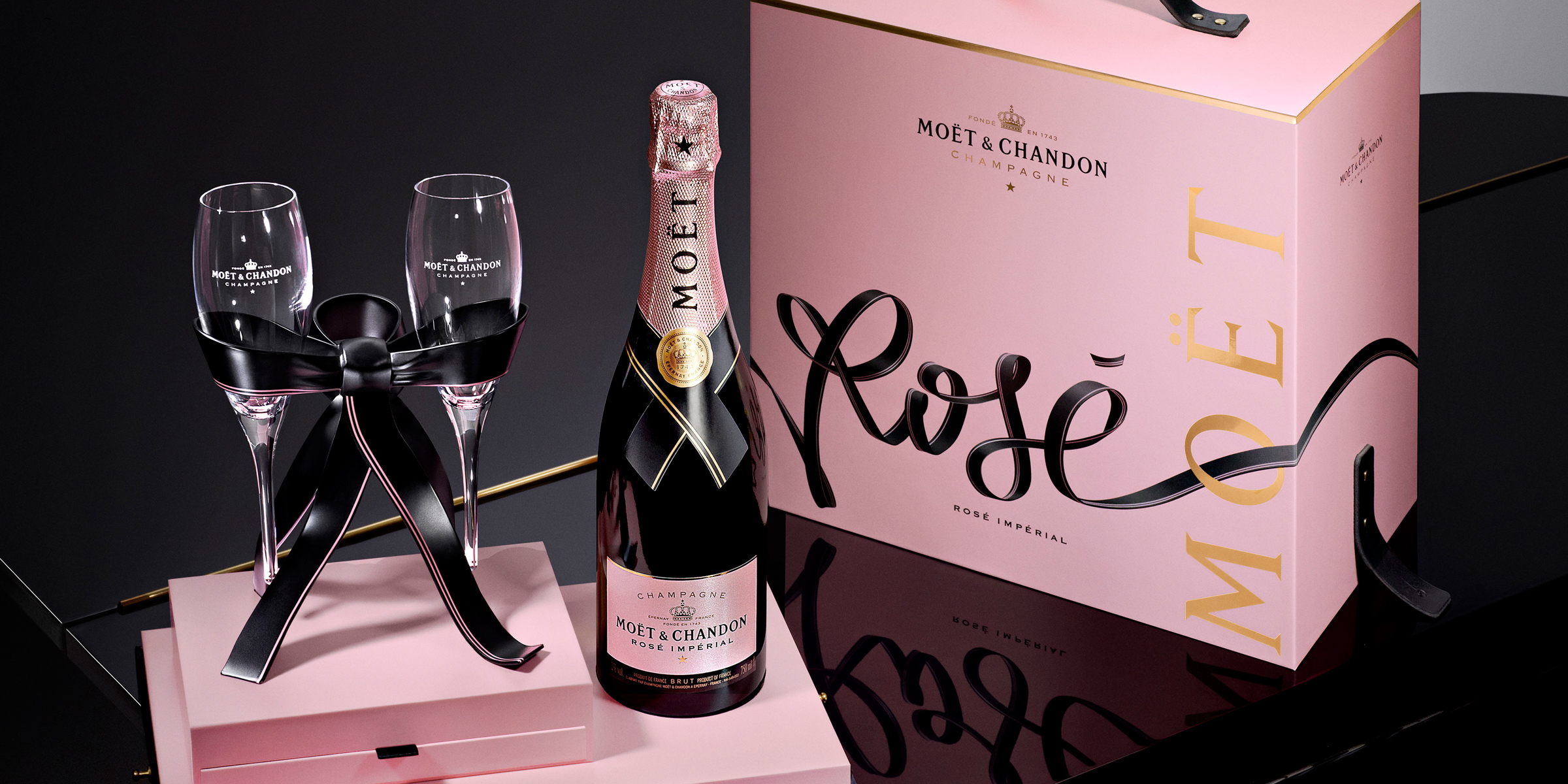 Moët & Chandon ‘Link Your Love’