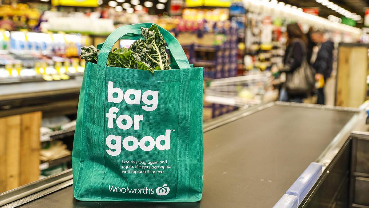 Australia Bans Single-Use Plastic Bags, Chokeholds and “Bag Rage” Ensues