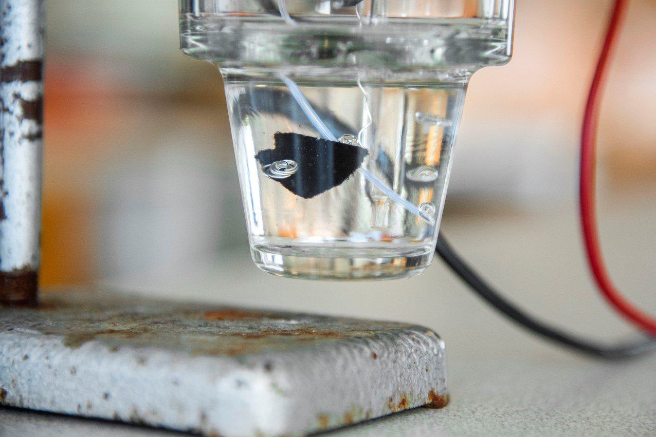 BillerudKorsnäs & Uppsala University One Step Closer To Paper Batteries