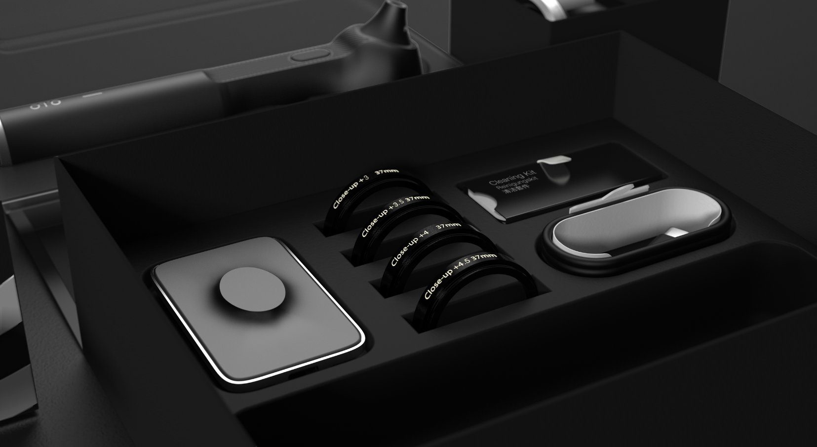 Student: Oto Medical Device Packaging Is Sleek And Confident