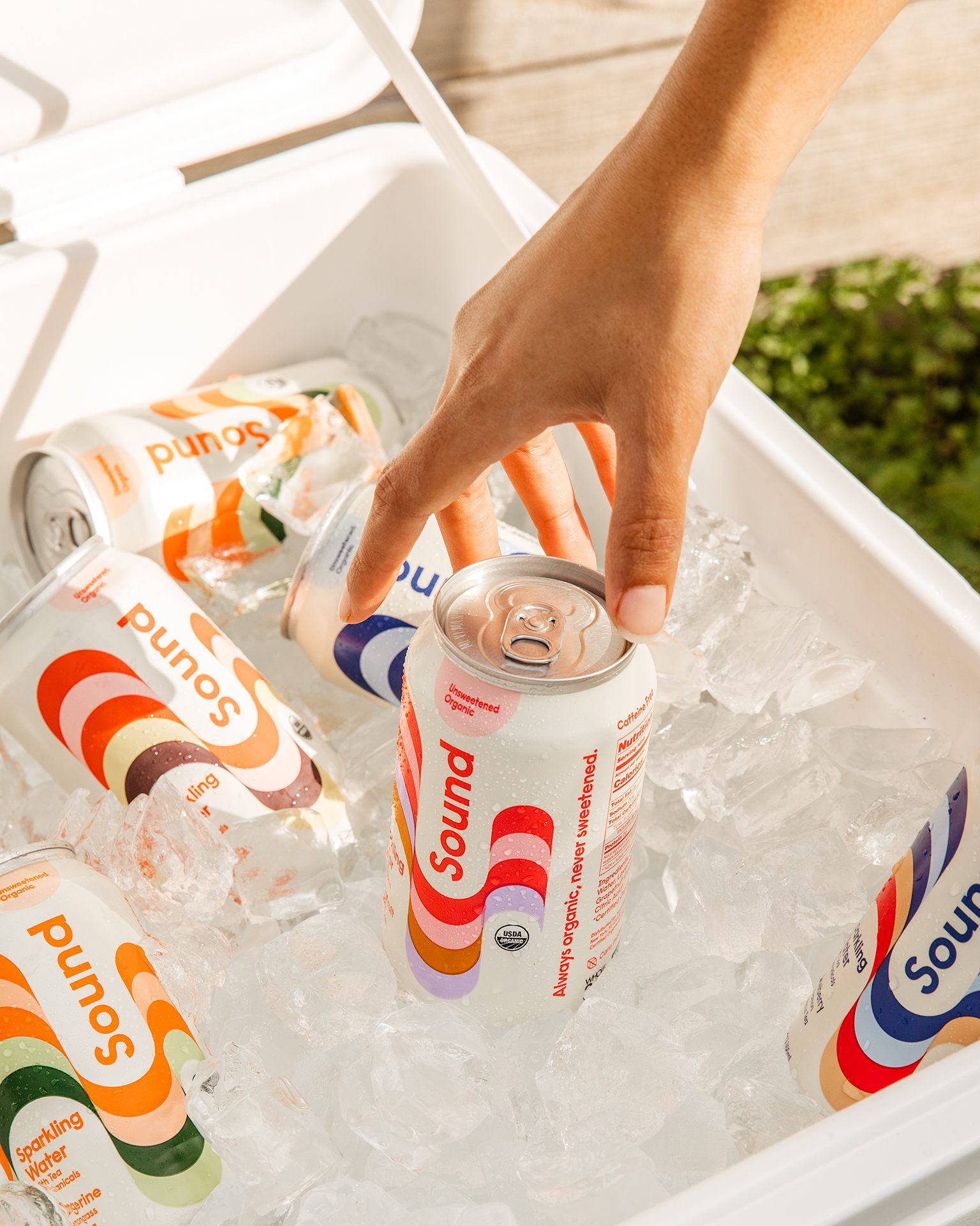 Sound Sparkling Beverages Retro-Inspired Rebrand Gives Off The Right Vibe