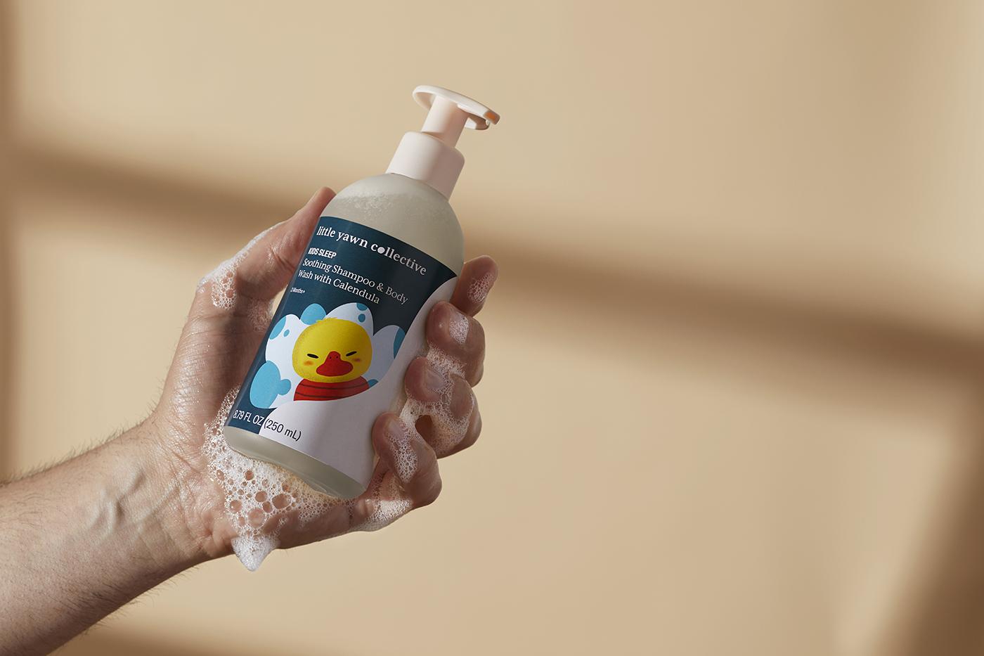 SHOT_2_IN_USE_BODY_WASH_009.jpg