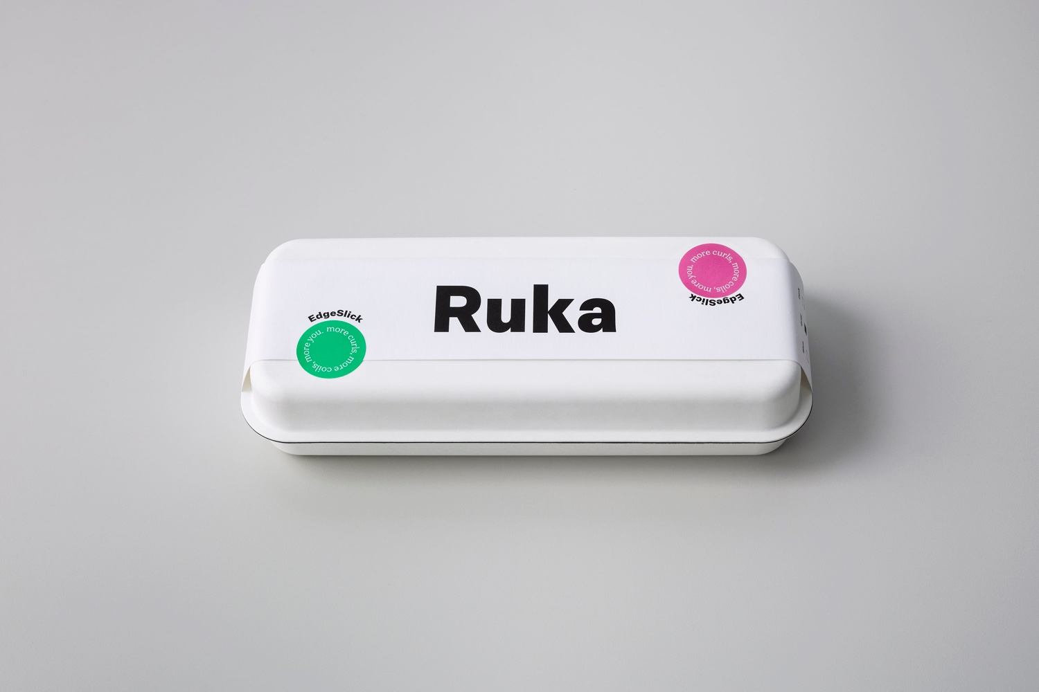 Ruka and Blond Launch a Refillable Edge Styling Comb