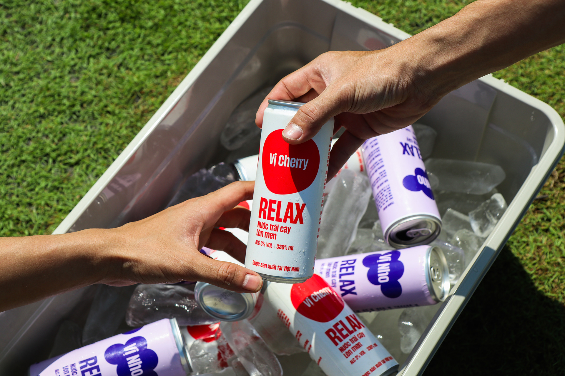 Sit Back and Relax With This Bold, Minimalist Vietnamese Juice Brand